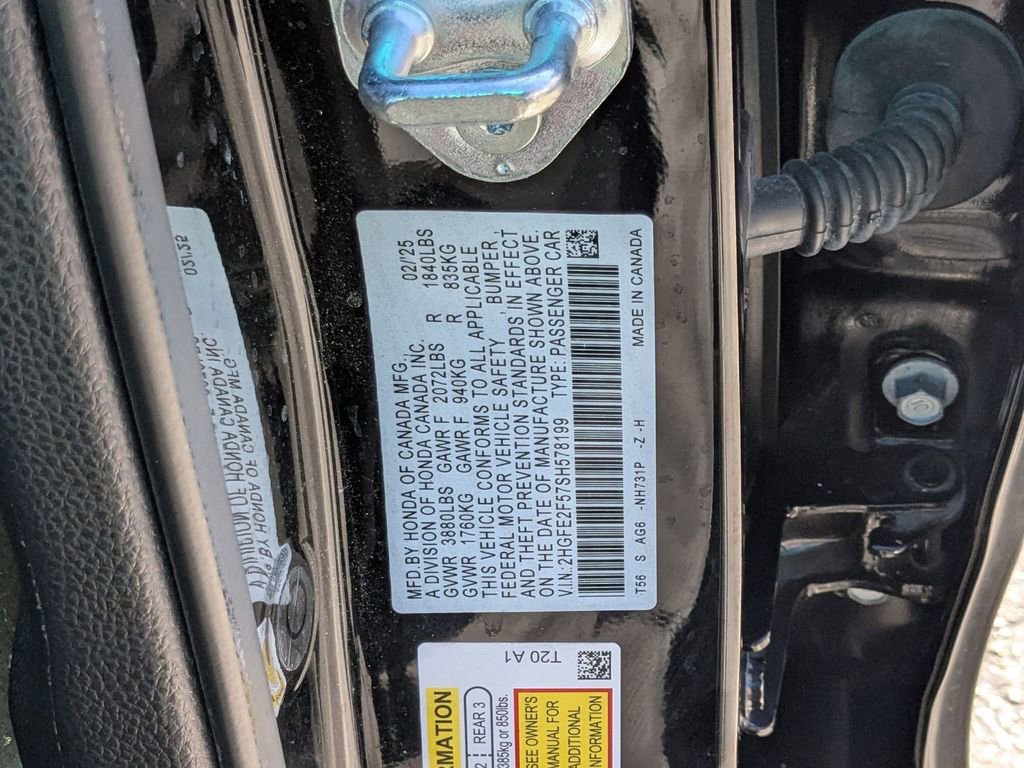 Used 2025 Honda Civic Sport image 29