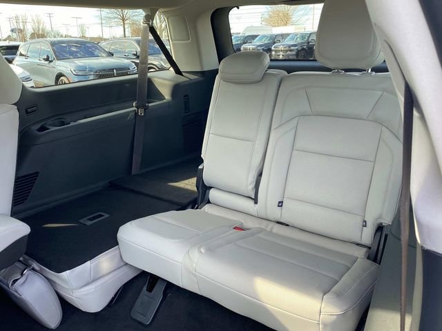 New 2026 Lincoln Navigator L Reserve AWD/4WD image 8