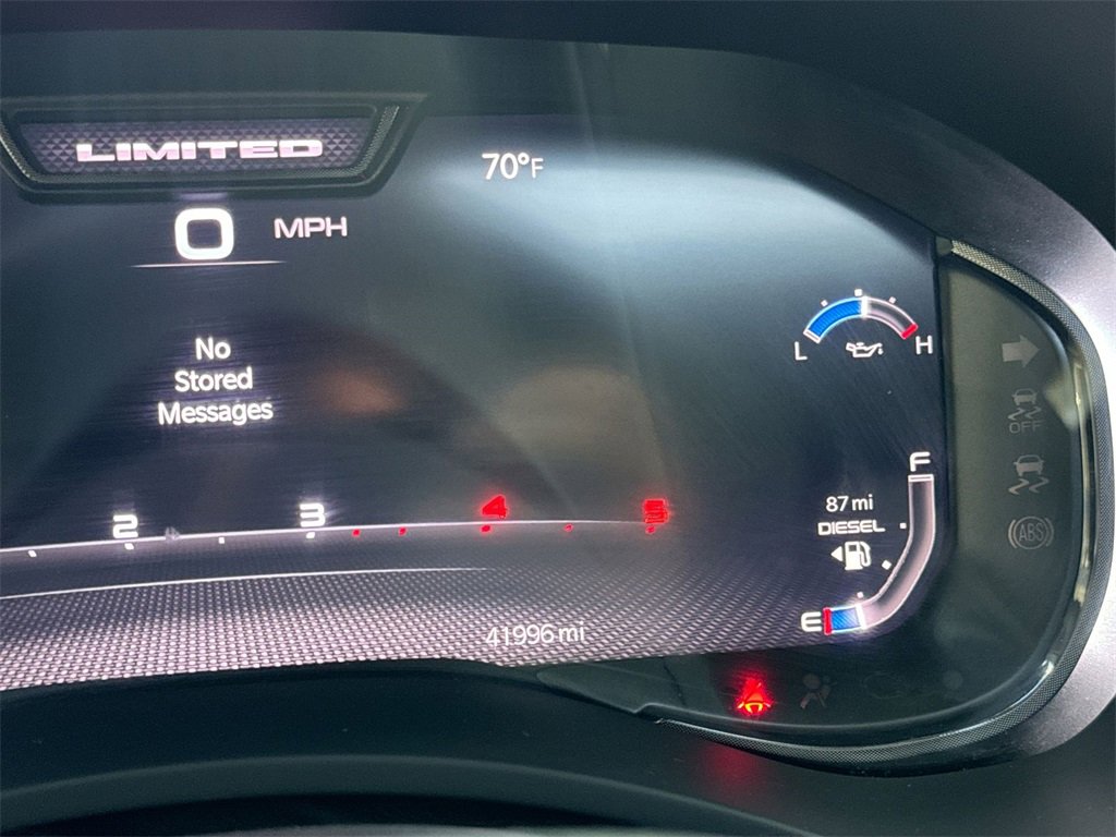 Used 2024 RAM 2500 Limited image 12