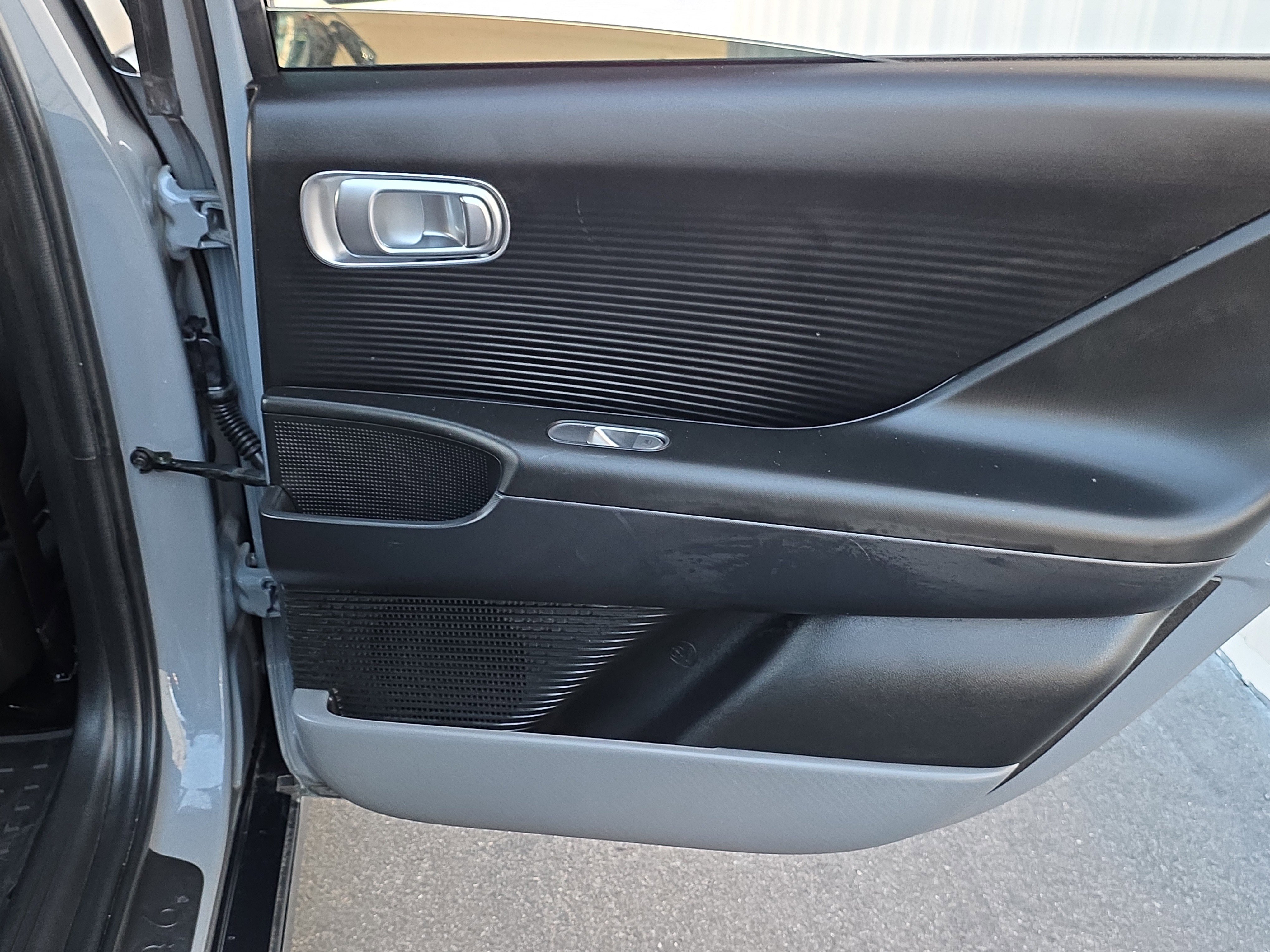 Used 2024 Hyundai Ioniq 6 SE image 31