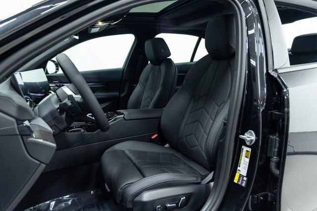 New 2026 BMW i5 eDrive40 image 24