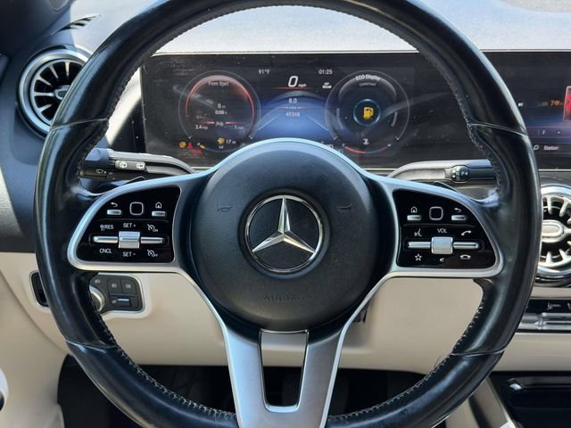 Used 2022 Mercedes-Benz GLA 250 4MATIC w/ Premium Package Lite image 19
