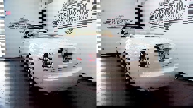 Used 2011 Rolls-Royce Phantom Drophead Coupe image 5