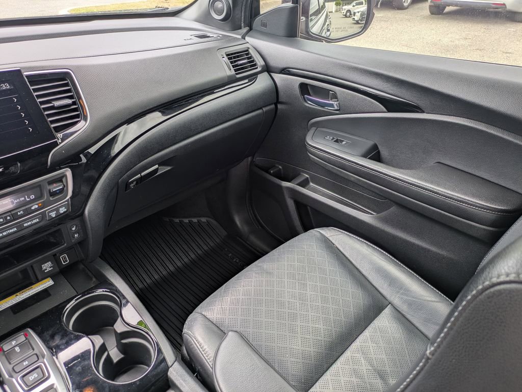 Used 2021 Honda Passport Elite image 16