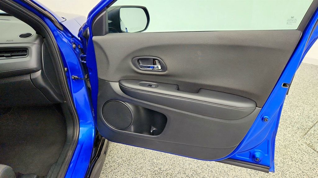 Used 2022 Honda HR-V Sport image 25