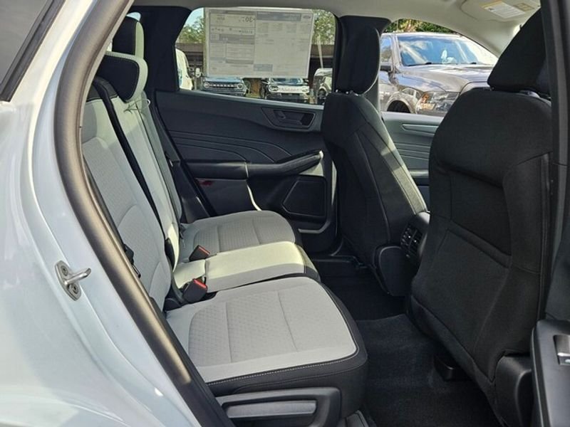 New 2026 Ford Escape Active w/ Tech Pack #1 FWD image 18