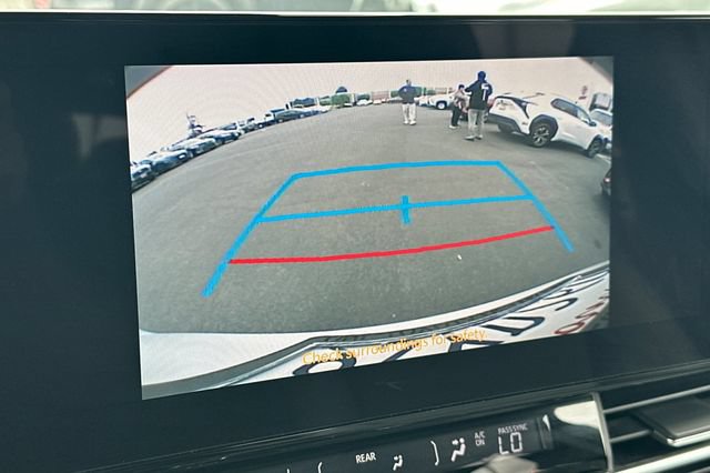 Certified 2026 Toyota Sienna XLE FWD image 25