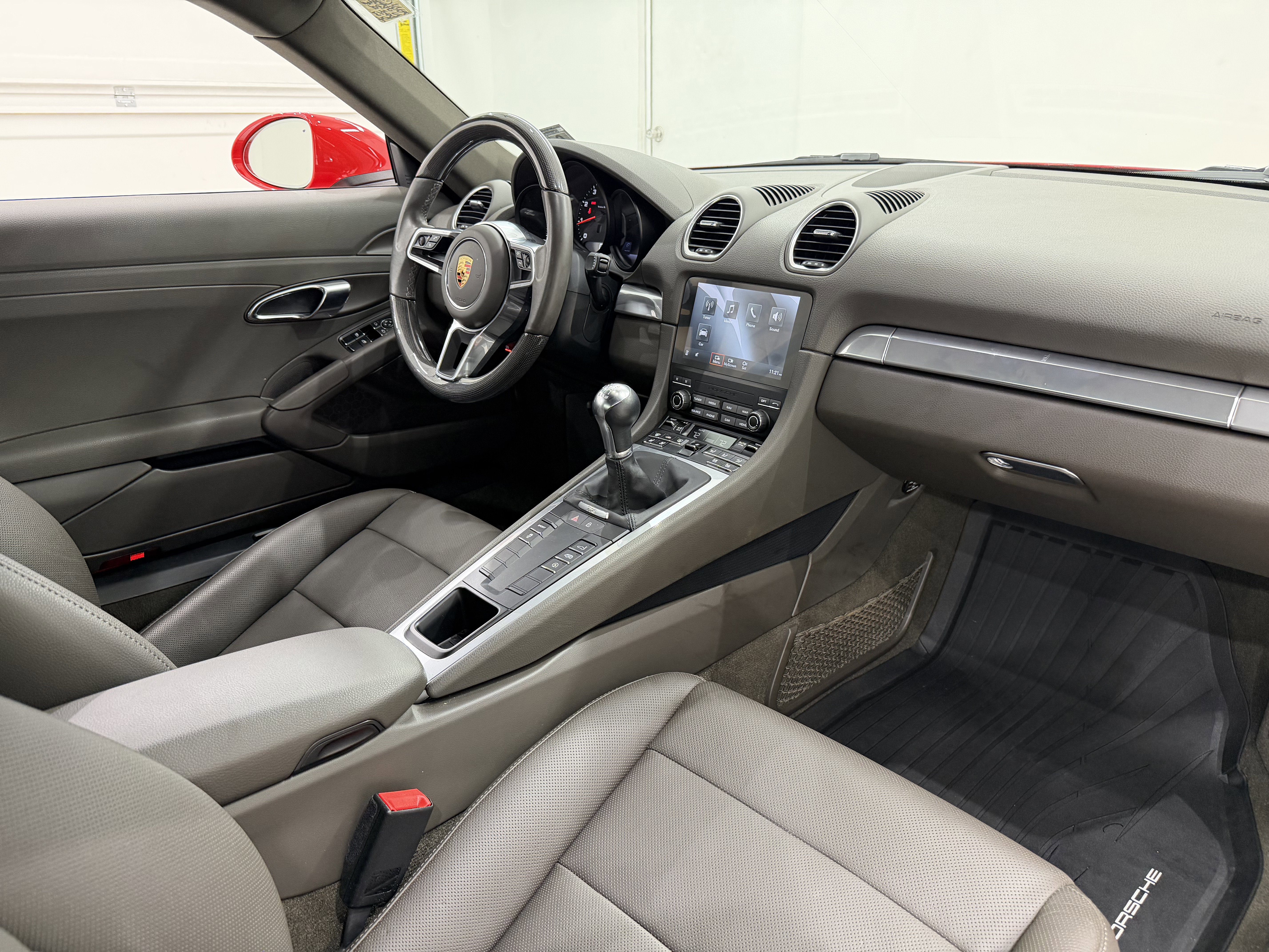 Certified 2024 Porsche 718 Cayman image 21