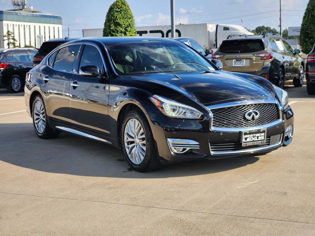 Used 2015 INFINITI Q70 L 3.7 w/ Technology Package RWD image 3