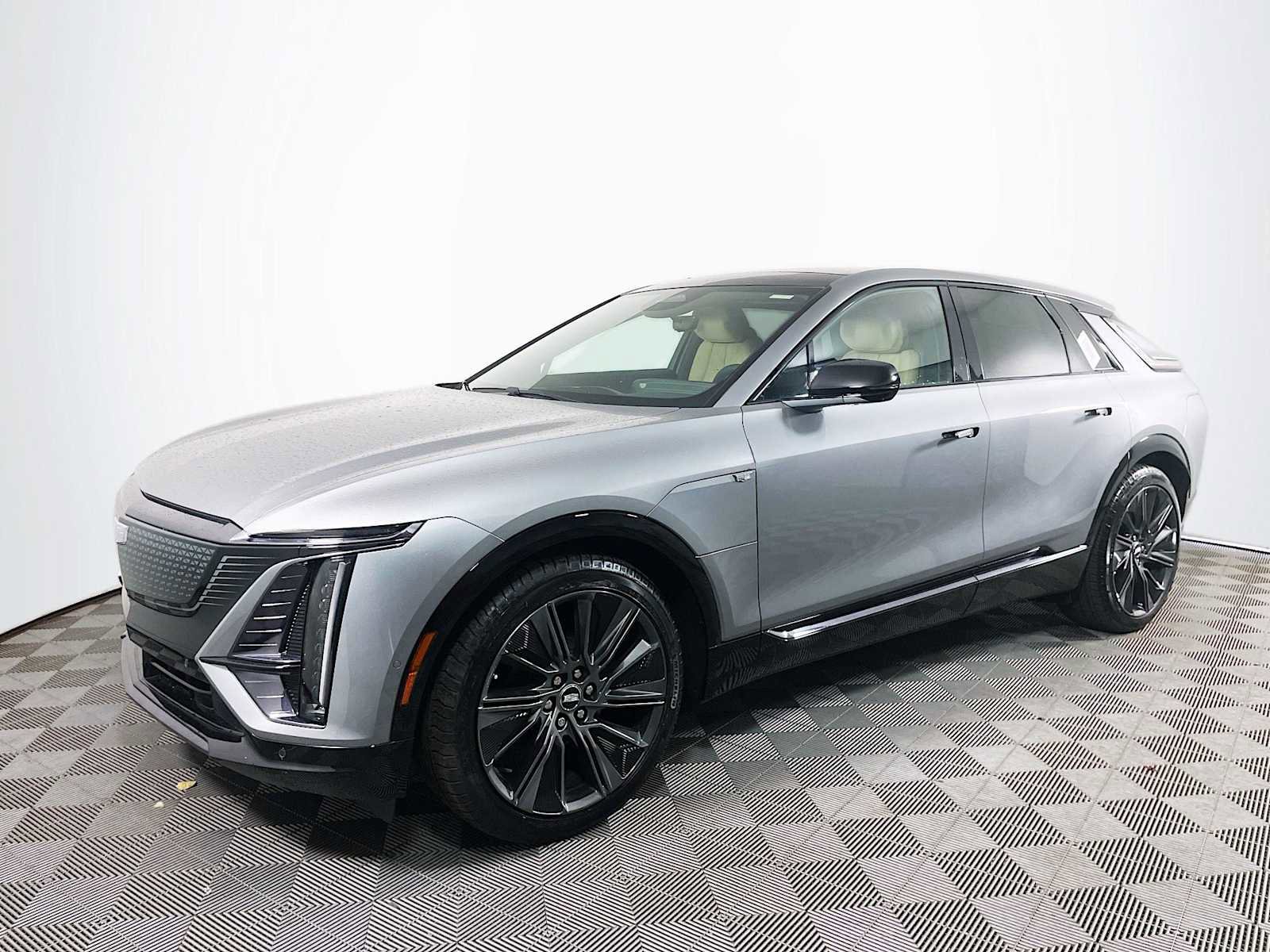 New 2025 Cadillac Lyriq Sport