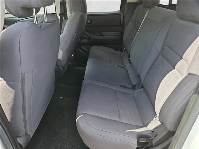 Used 2025 Nissan Frontier S image 24