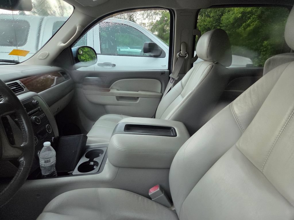 Used 2012 GMC Sierra 1500 SLT w/ SLT Convenience Package AWD/4WD image 8