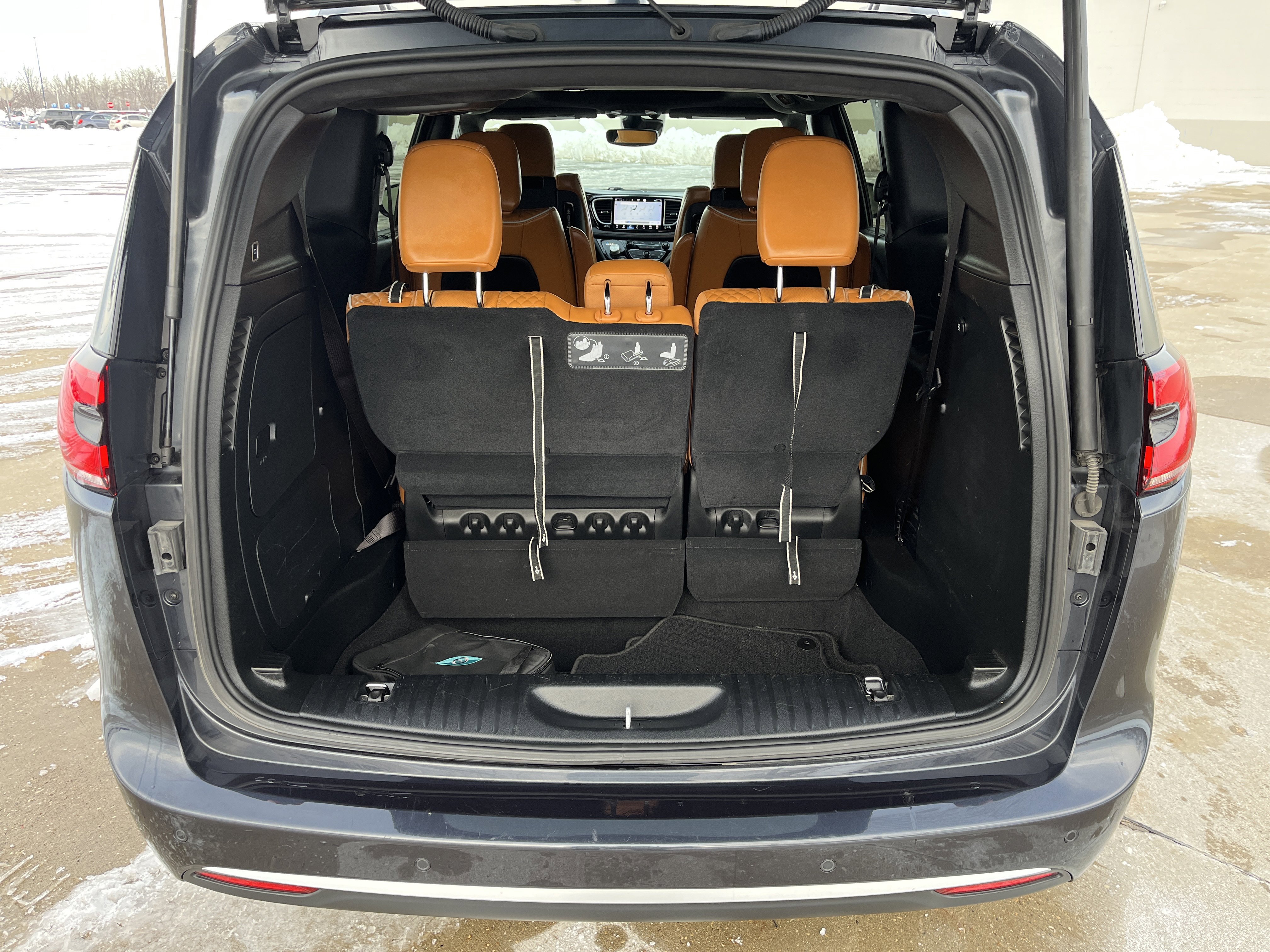 Used 2021 Chrysler Pacifica Pinnacle image 22