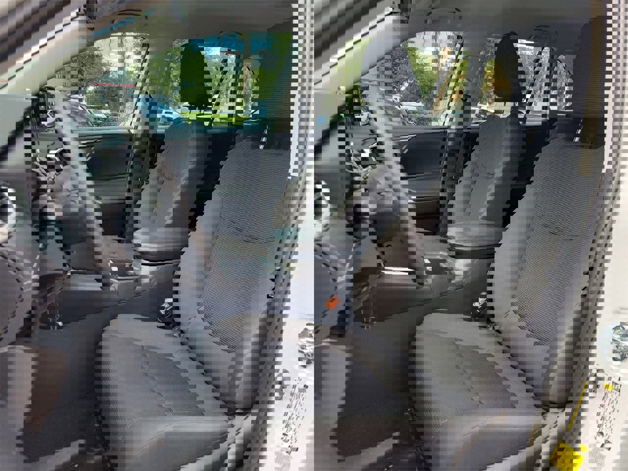 Used 2025 Toyota RAV4 LE image 16