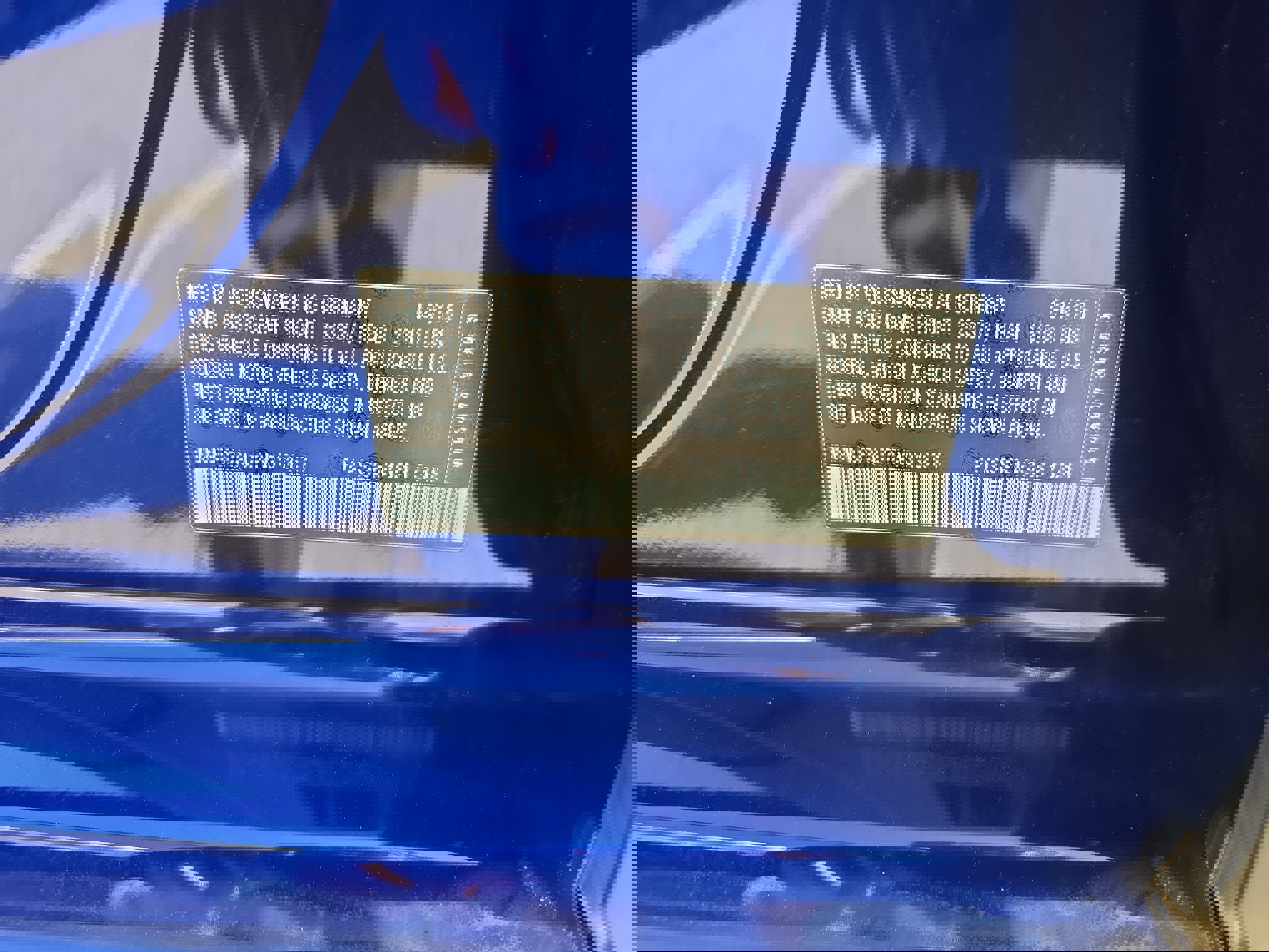 Used 2015 Volkswagen Golf R 4-Door image 37