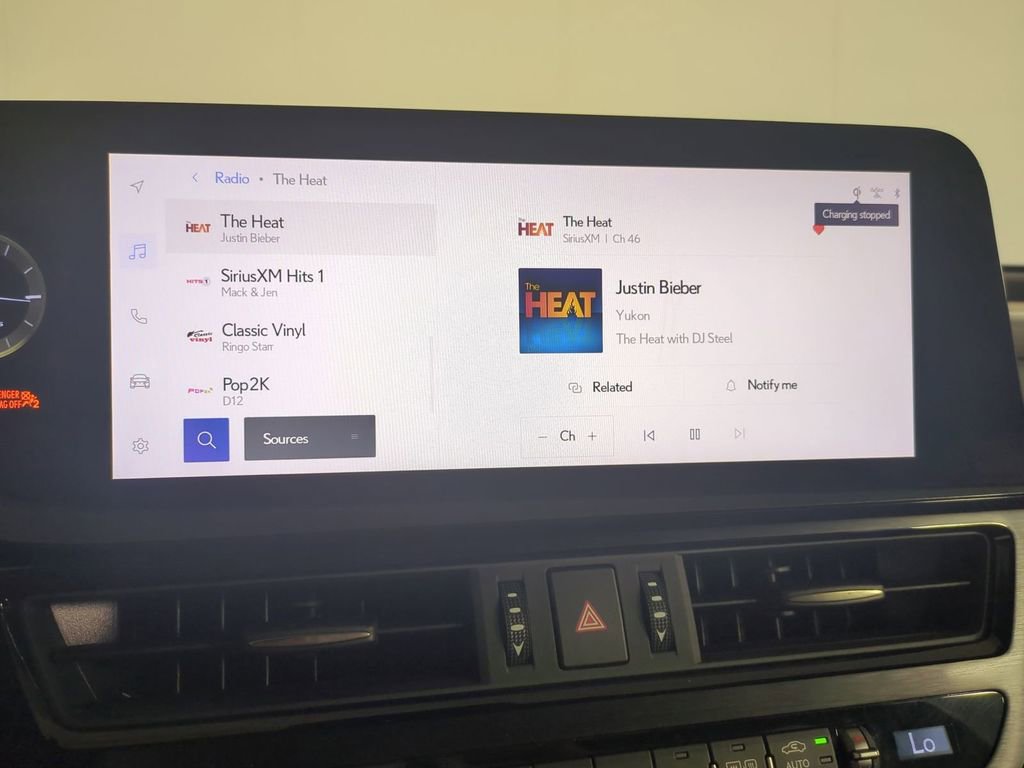 Used 2024 Lexus ES 350 F Sport w/ Accessory Package (Z2) image 19