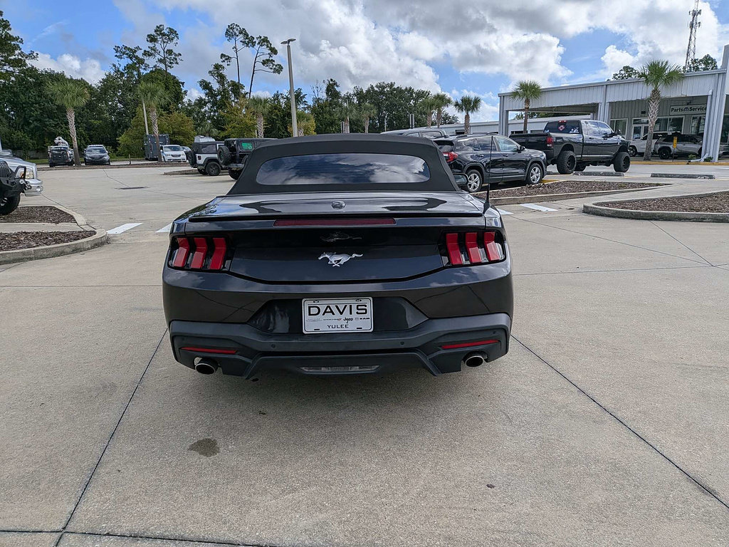 Used 2024 Ford Mustang Premium RWD image 4