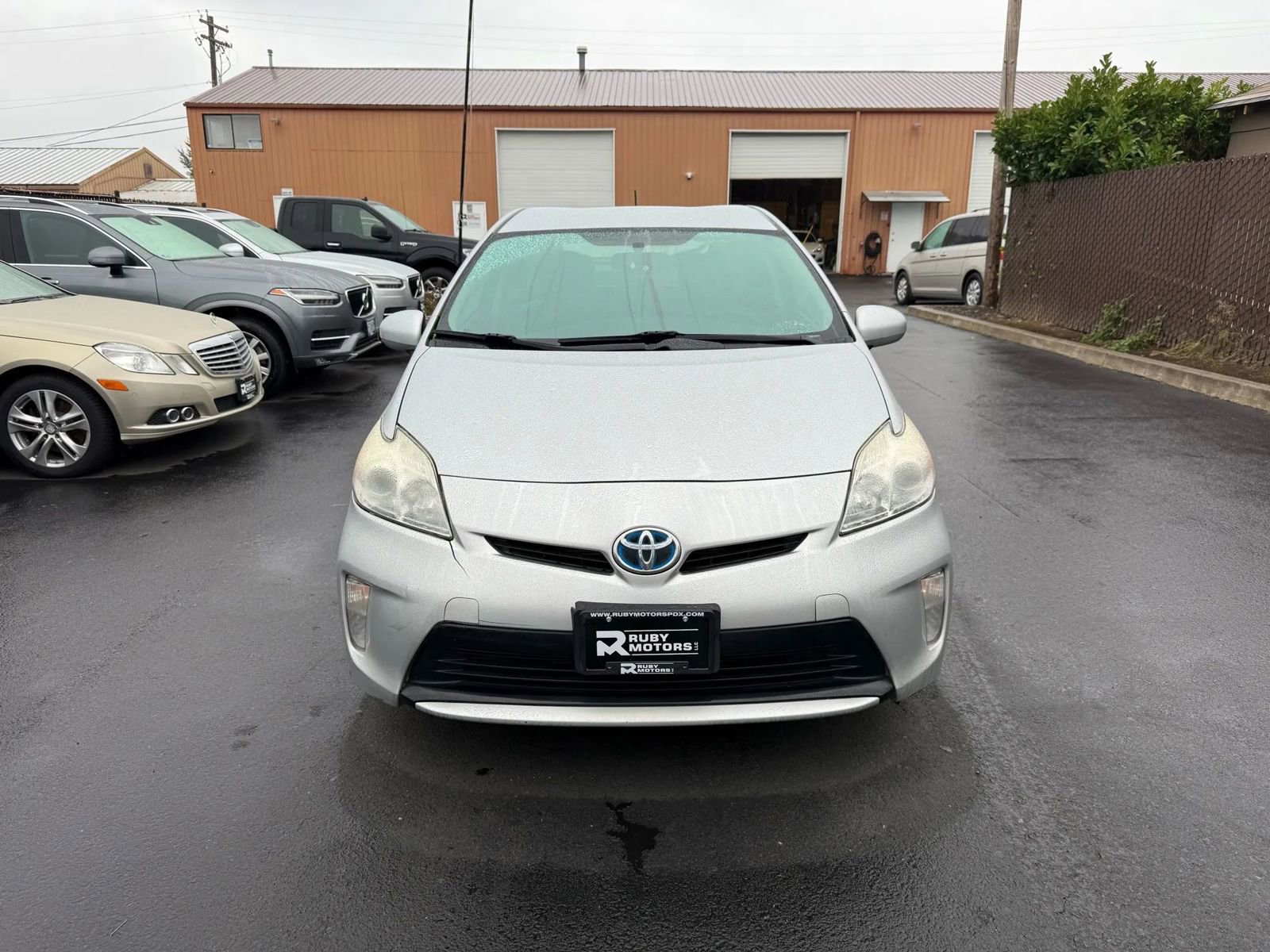 Used 2013 Toyota Prius Three image 2
