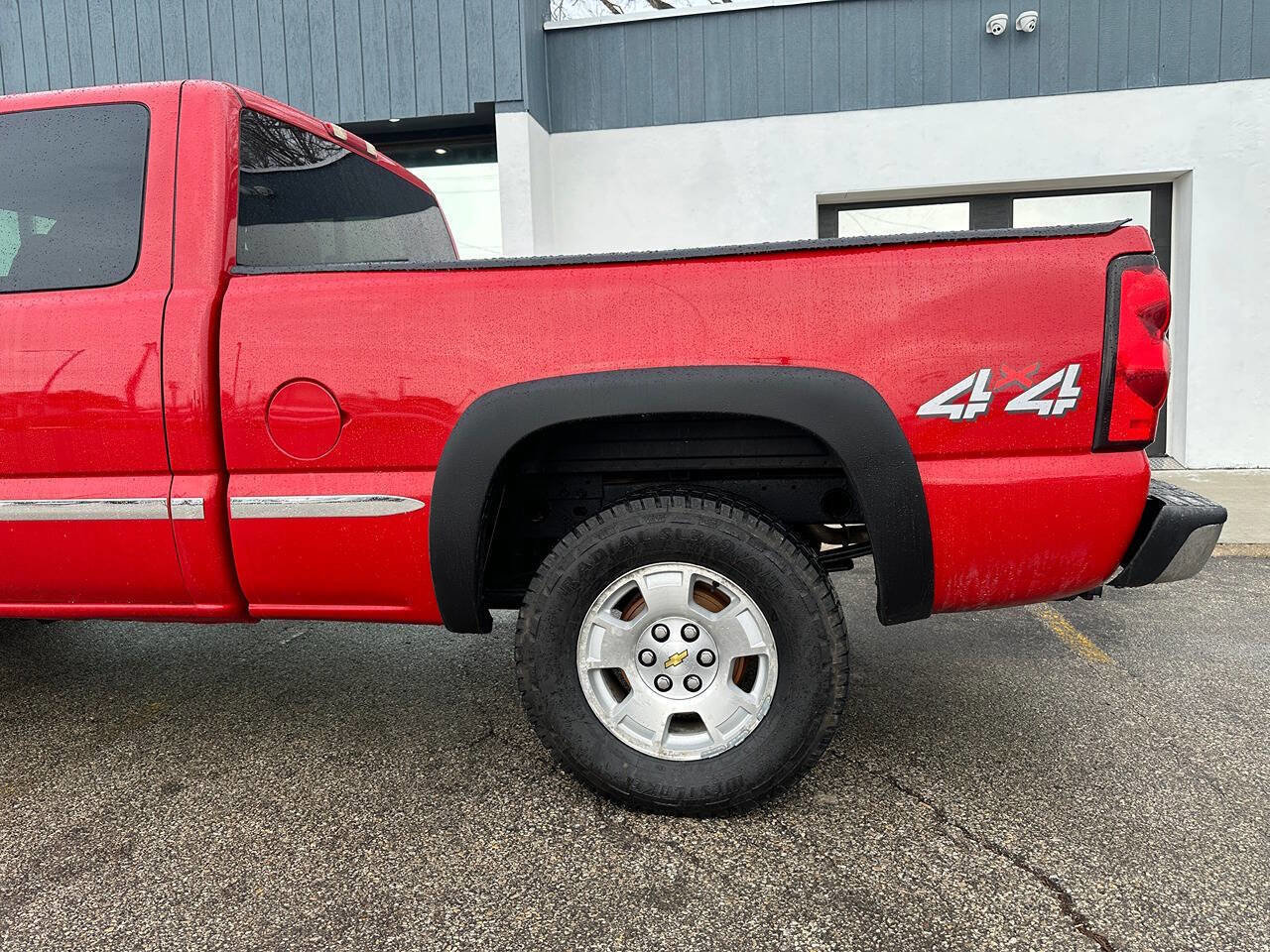 Used 2006 Chevrolet Silverado 1500 W/T image 9