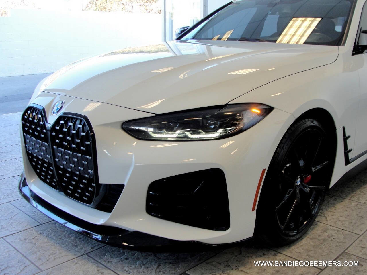 Used 2022 BMW M440i xDrive Gran Coupe M440i xDrive GC M PERF+RED M B w/ Shadowloine Package image 46
