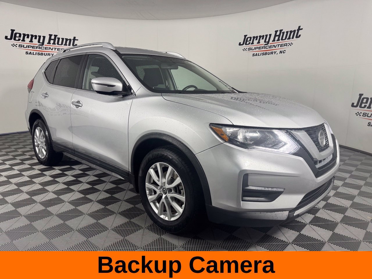 Used 2018 Nissan Rogue SV FWD image 6