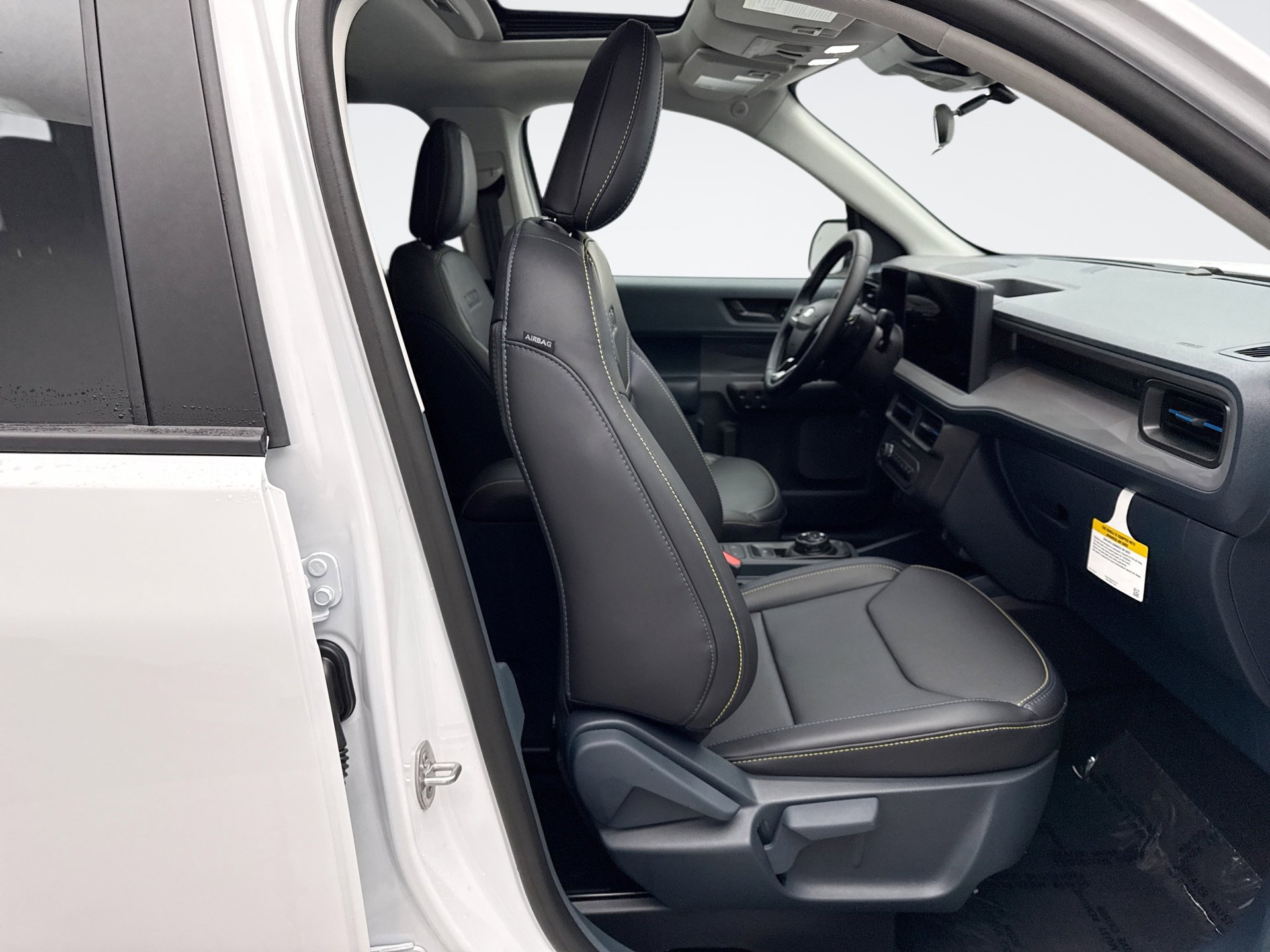 Used 2025 Ford Maverick Lobo image 27