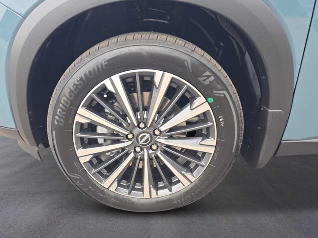 New 2026 Nissan Pathfinder Platinum AWD/4WD image 9