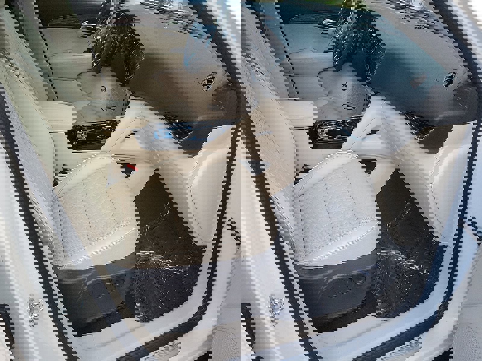 Certified 2023 Buick Envision Avenir image 12