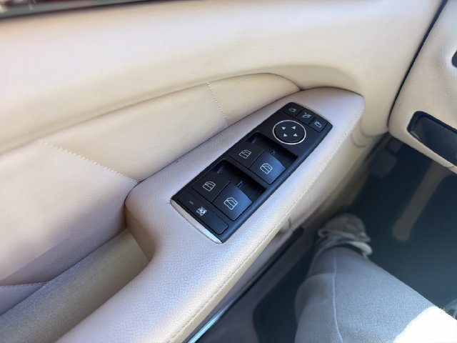 Used 2015 Mercedes-Benz CLS 400 image 9