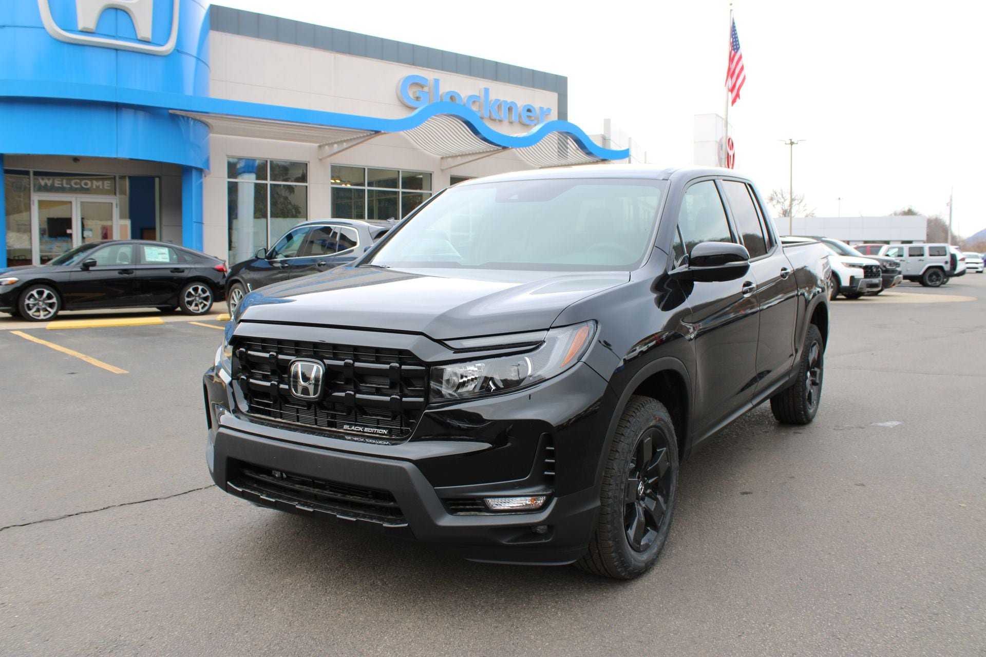New 2026 Honda Ridgeline Black Edition image 3