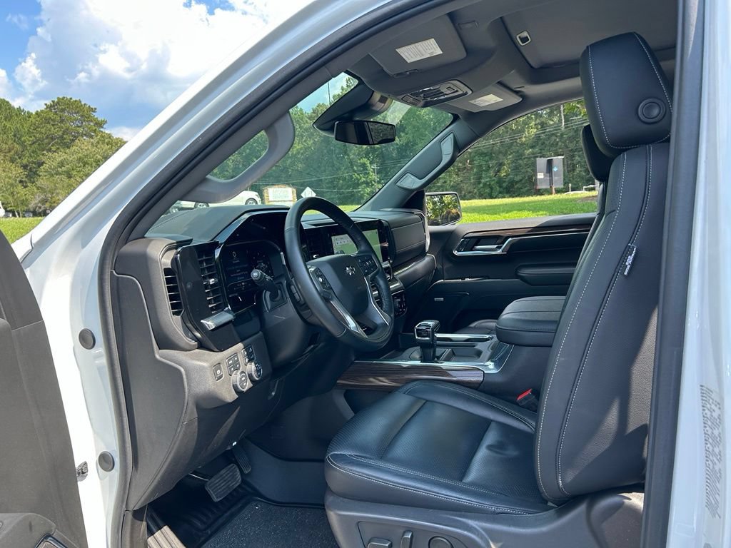 Used 2024 Chevrolet Silverado 1500 RST w/ All Star Edition Plus AWD/4WD image 44