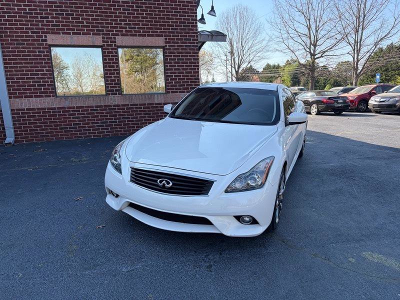Used 2013 INFINITI G37 Journey w/ Premium Pkg image 2