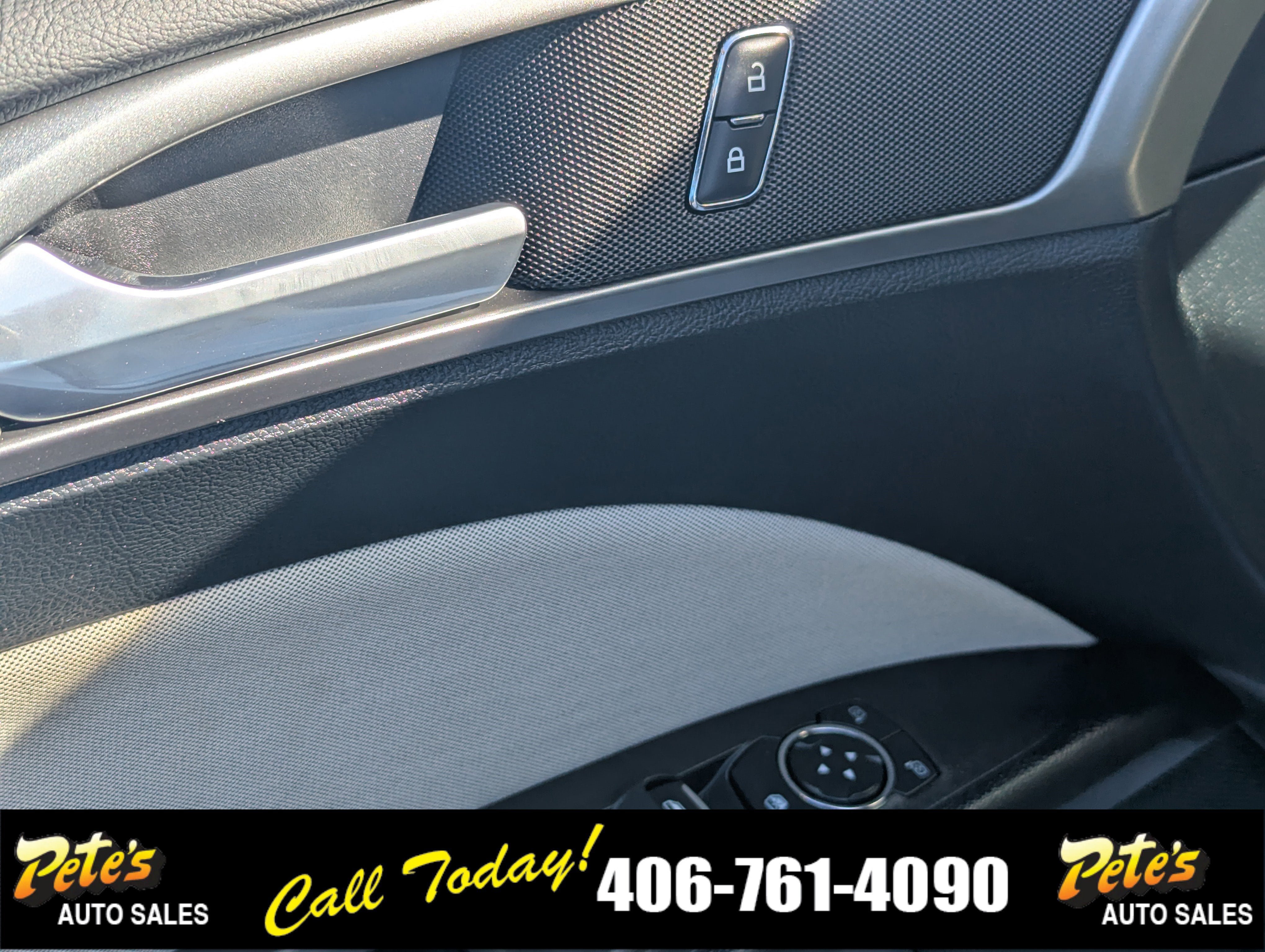 Used 2017 Ford Fusion S image 15