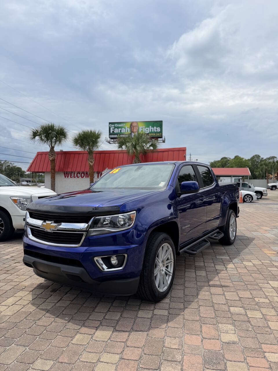 Used 2016 Chevrolet Colorado LT w/ LT Convenience Package RWD image 13