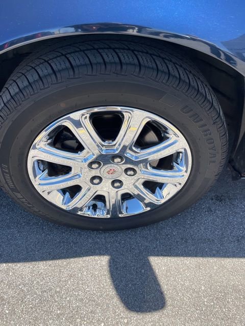 Used 2009 Cadillac DTS w/ Trunk Convenience Package image 6