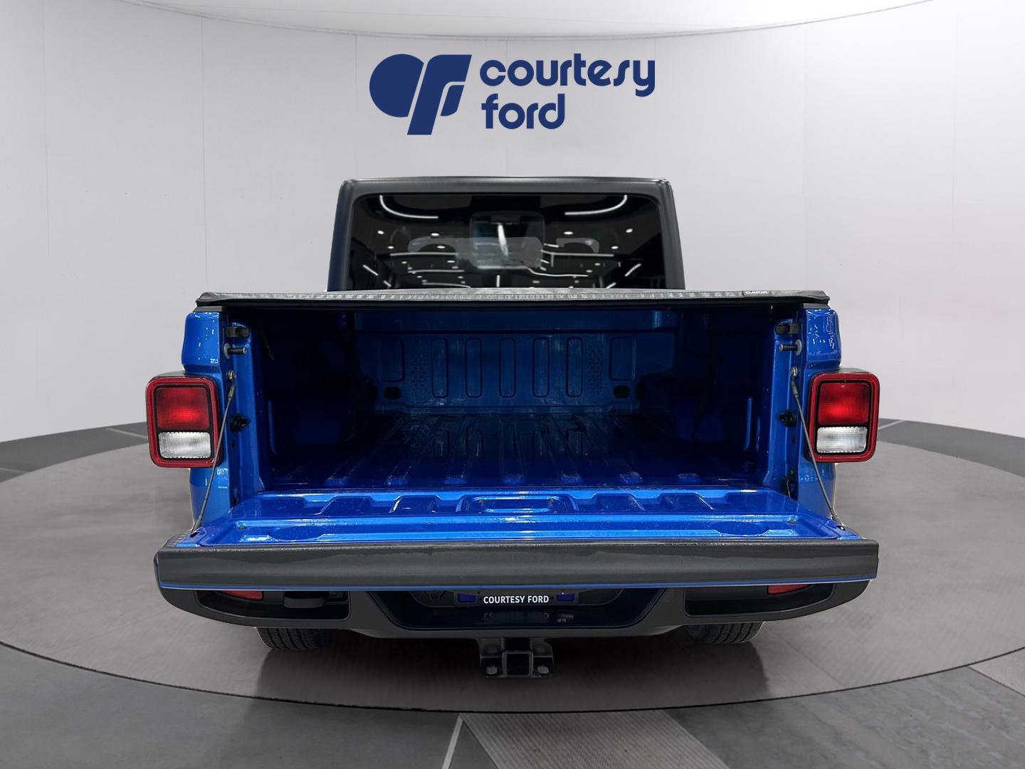 Used 2021 Jeep Gladiator Sport image 7