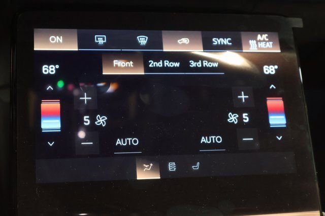 New 2026 Cadillac Vistiq Premium Luxury image 17