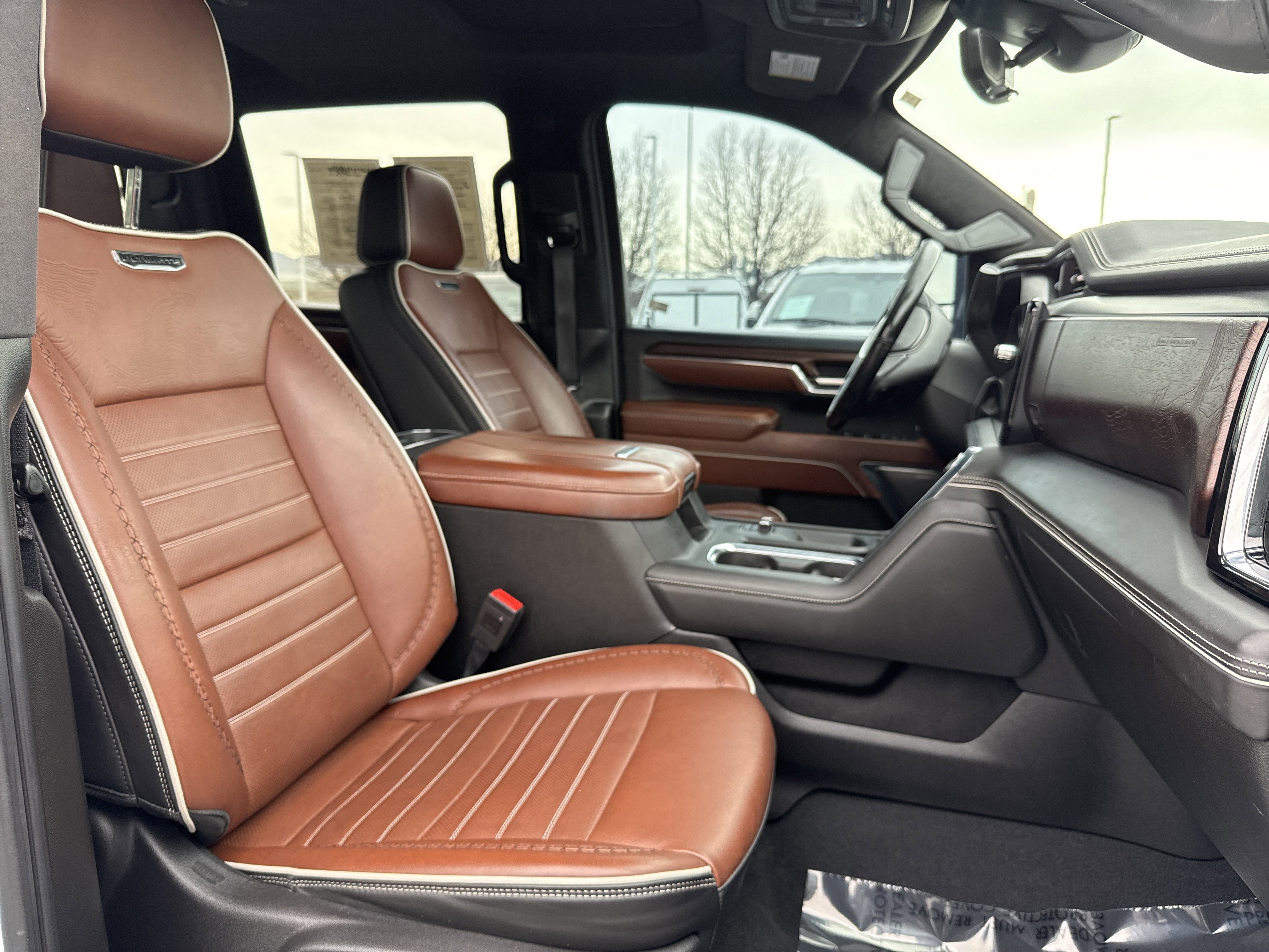 Used 2024 GMC Sierra 2500 Denali Ultimate image 28