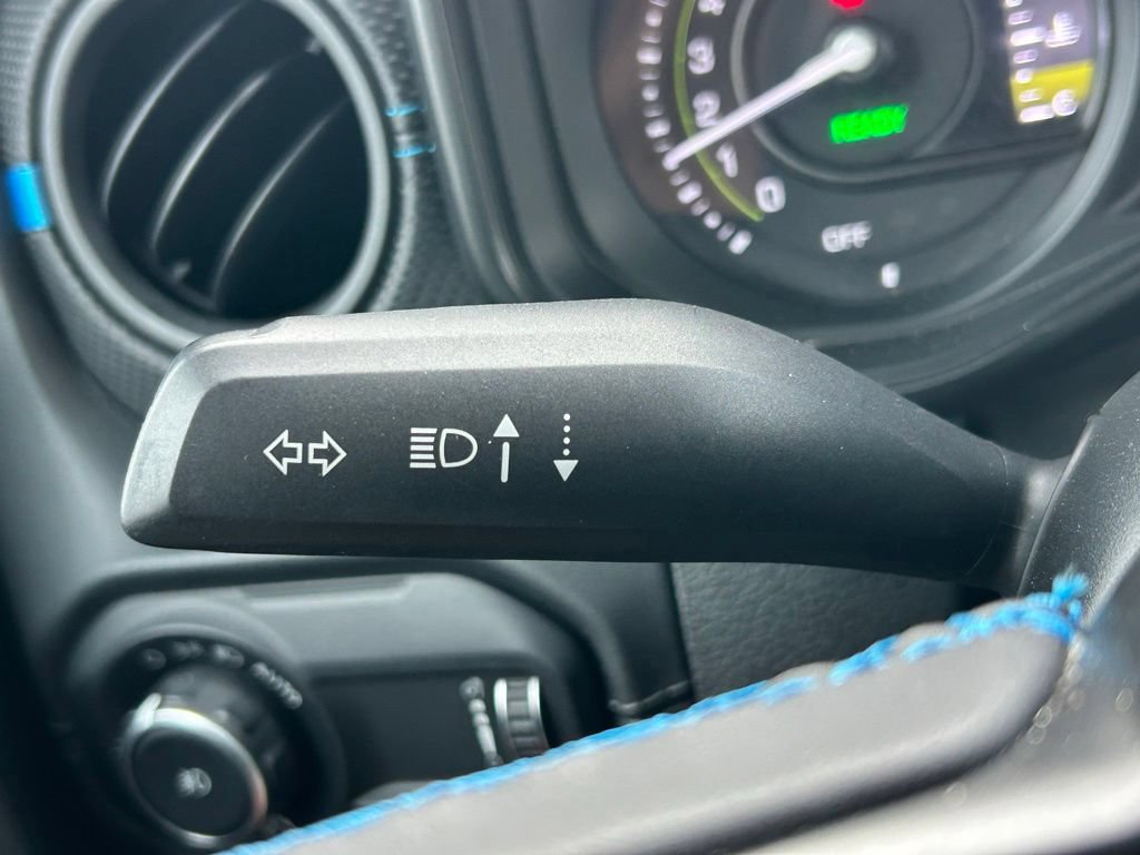Used 2024 Jeep Wrangler Unlimited Rubicon 4xe AWD/4WD image 26