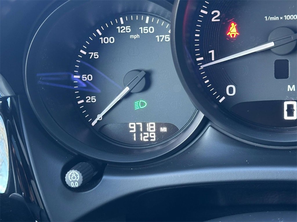 Used 2025 Porsche Macan image 22