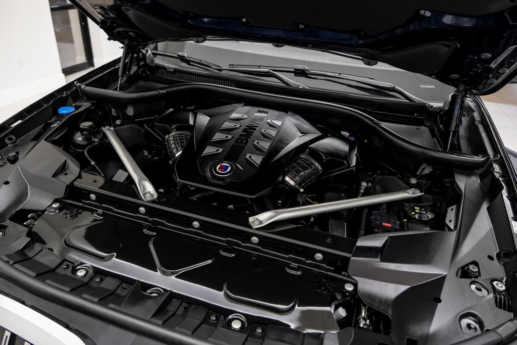 Used 2024 BMW ALPINA XB7 AWD/4WD image 48