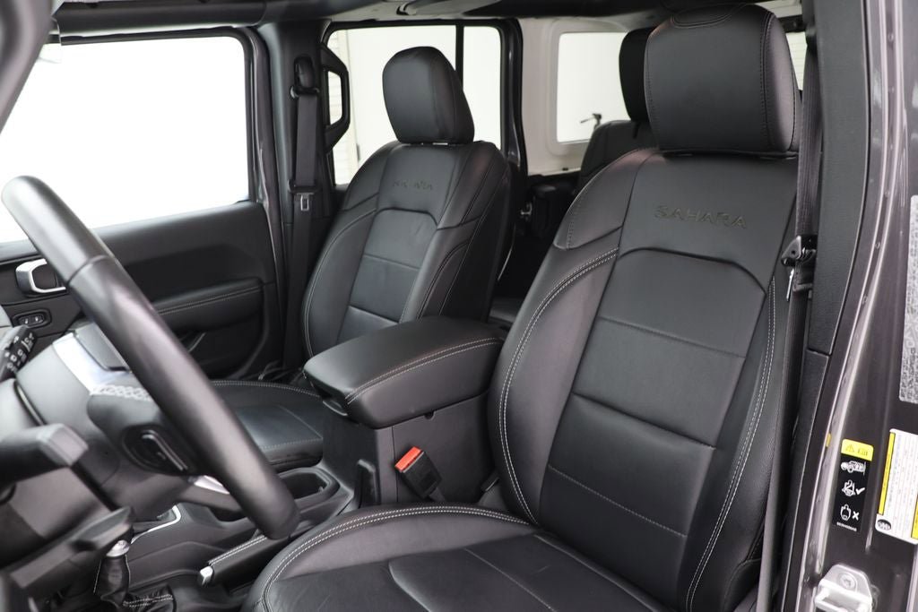 Used 2023 Jeep Wrangler Sahara w/ Cold Weather Group image 16