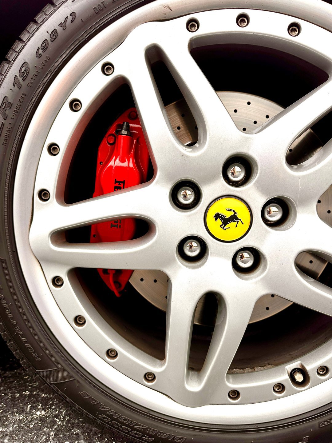 Used 2005 Ferrari 612 Scaglietti RWD image 22