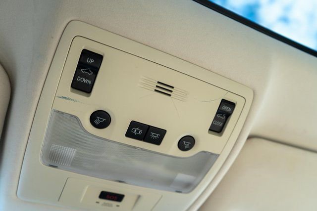 Used 2014 Lexus ES 350 w/ Luxury Package FWD image 46