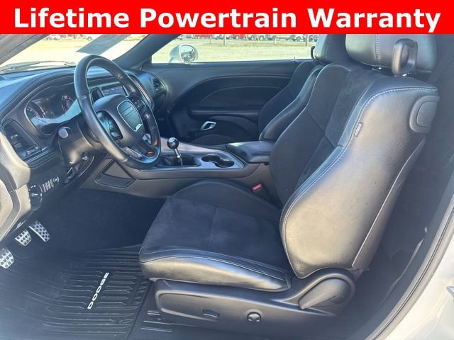 Used 2023 Dodge Challenger R/T w/ Plus Package image 2