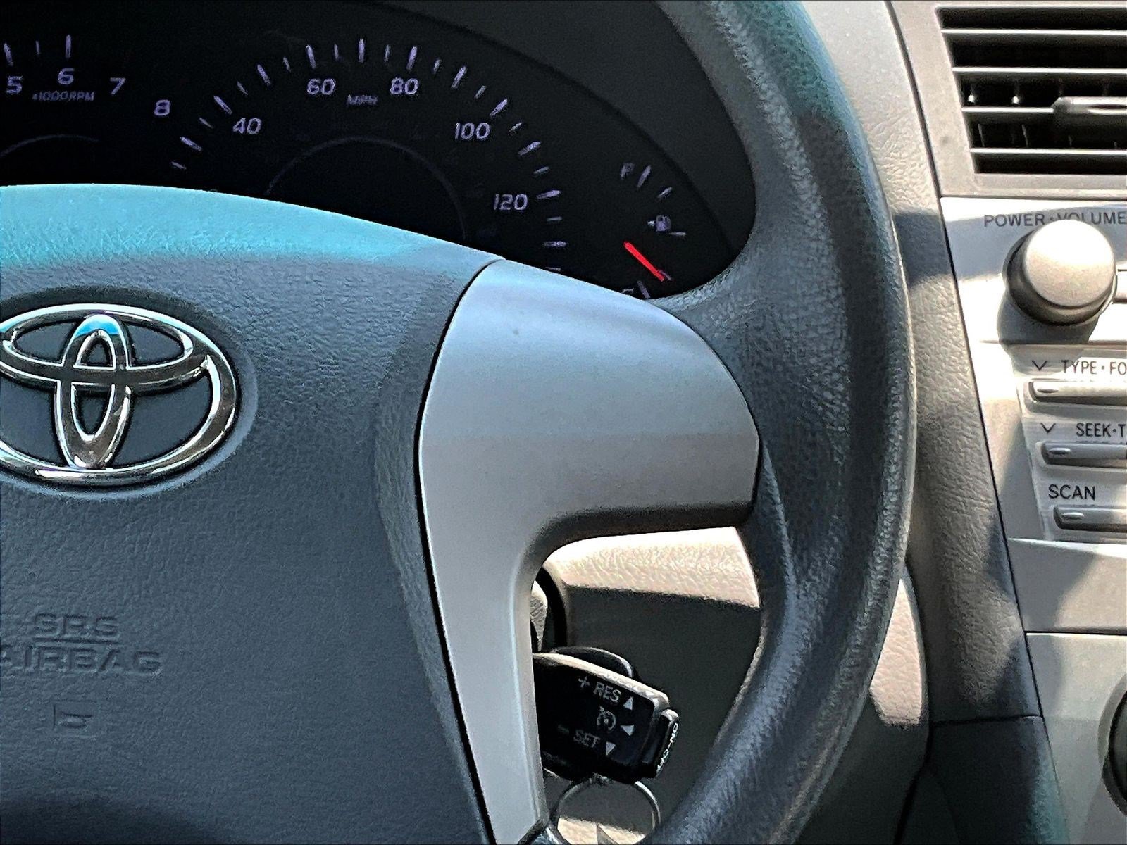 Used 2011 Toyota Camry LE w/ LE Extra-Value Pkg FWD image 12