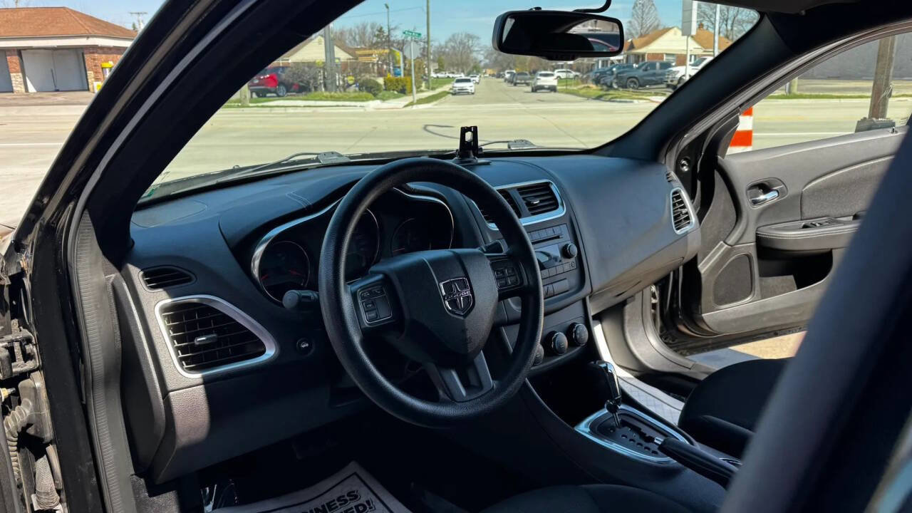 Used 2014 Dodge Avenger SE FWD image 22