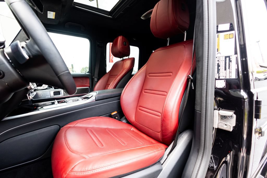Used 2025 Mercedes-Benz G 550 image 42