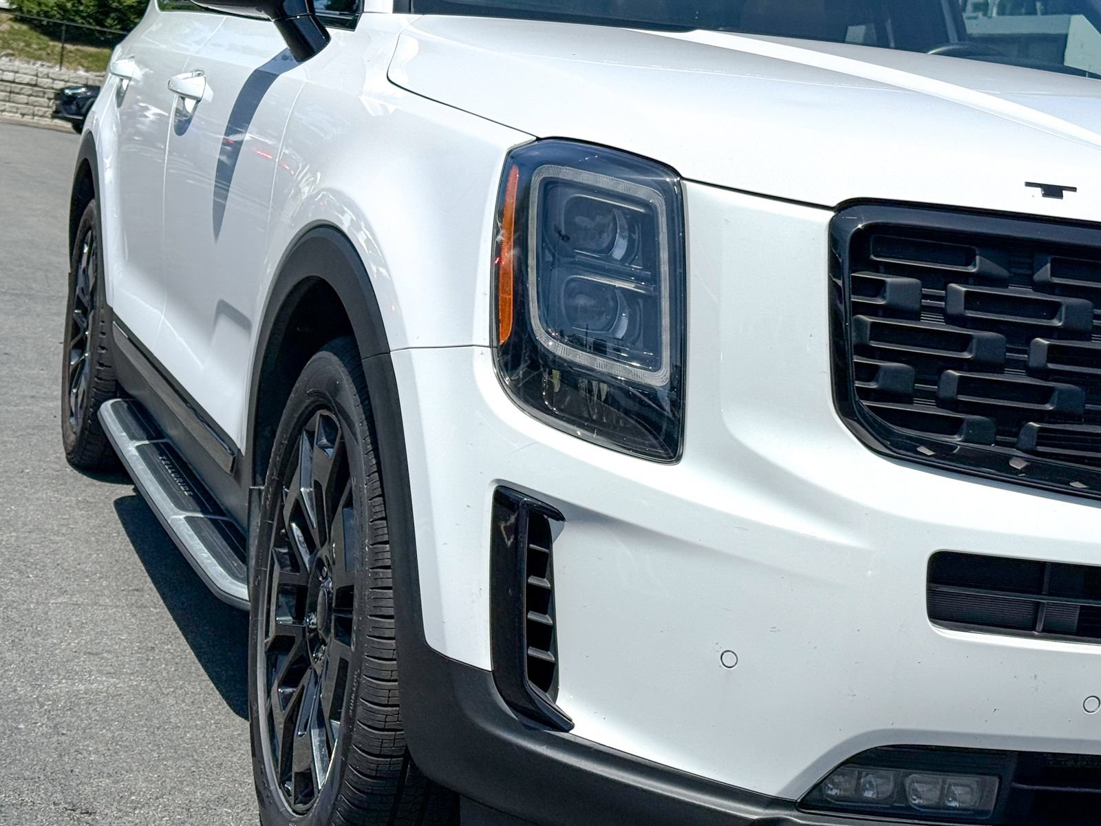 Used 2021 Kia Telluride SX w/ SX Prestige Package AWD/4WD image 4