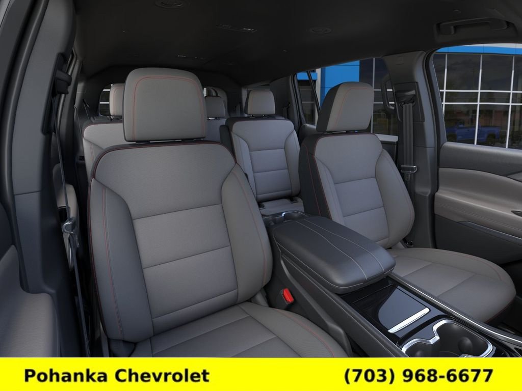 New 2025 Chevrolet Traverse LT w/ Driver Confidence Package AWD/4WD image 16